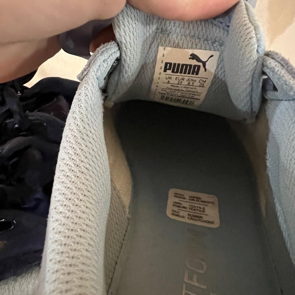 Puma Vikky Ribbon S sneakers in a light blue size 8.5 - Picture 7 of 8